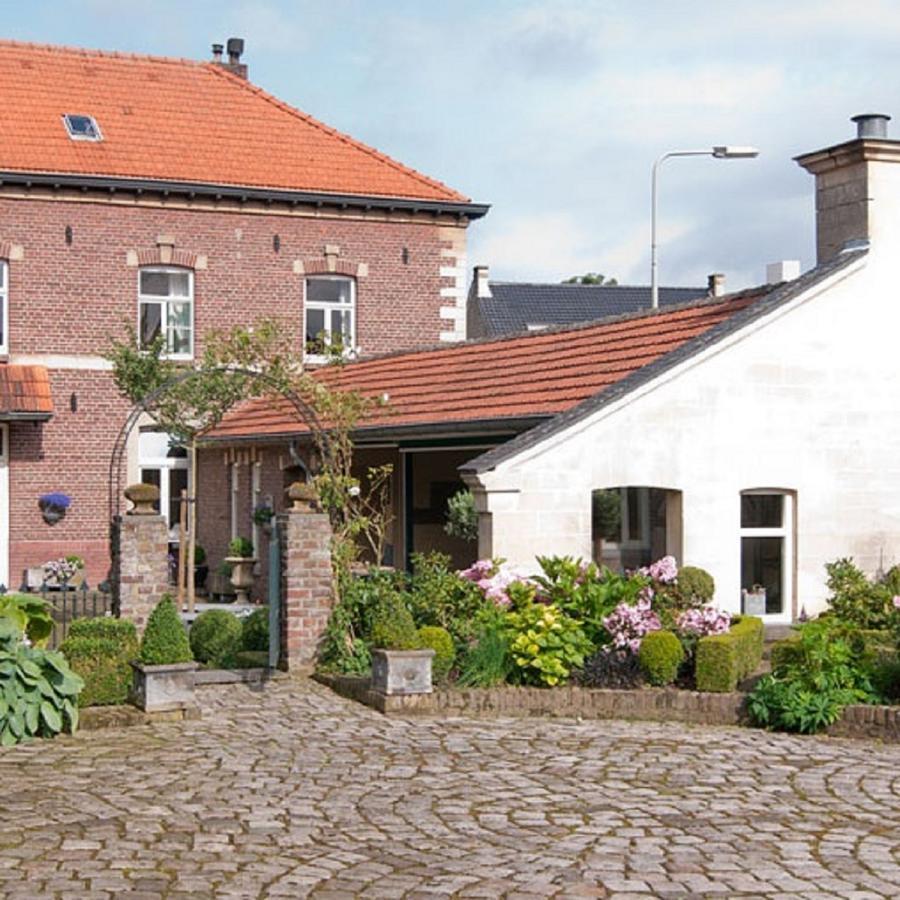 Ferrum Ferrum Valkenburg aan de Geul Extérieur photo