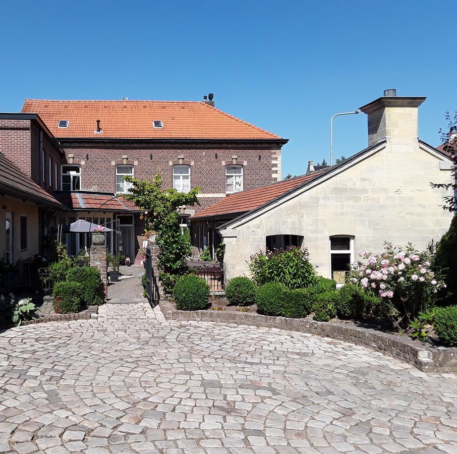 Ferrum Ferrum Valkenburg aan de Geul Extérieur photo