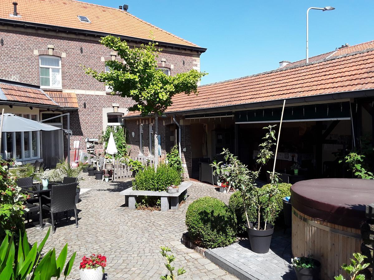 Ferrum Ferrum Valkenburg aan de Geul Extérieur photo